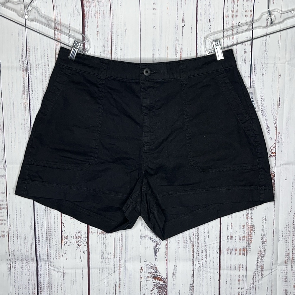 Old Navy NWT Size XL Black 3.5” Inseam High Rise OG Chino Shorts
